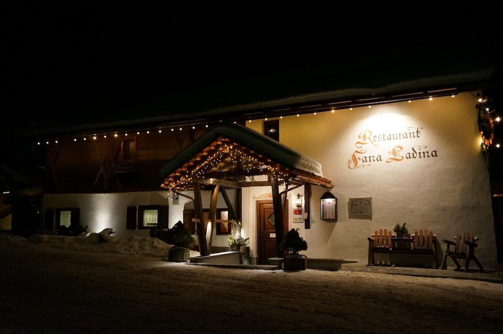 Bed and Breakfast La Uecia By Fana Ladina San Vigilio Di Marebbe Esterno foto