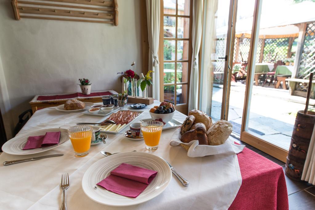 Bed and Breakfast La Uecia By Fana Ladina San Vigilio Di Marebbe Esterno foto