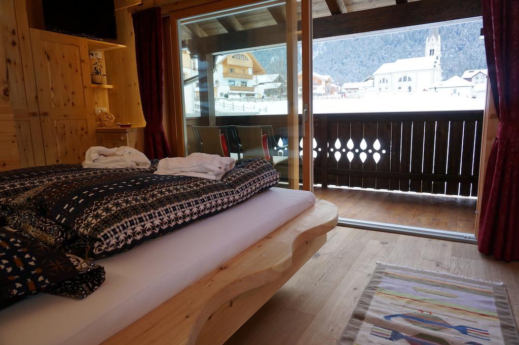 Bed and Breakfast La Uecia By Fana Ladina San Vigilio Di Marebbe Camera foto