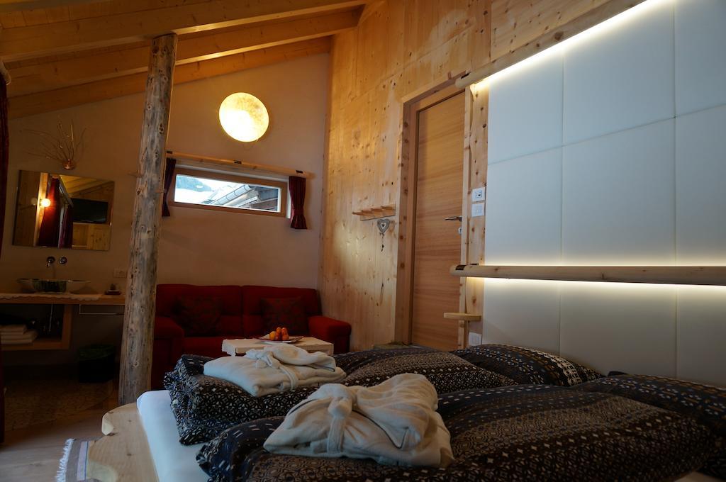Bed and Breakfast La Uecia By Fana Ladina San Vigilio Di Marebbe Camera foto