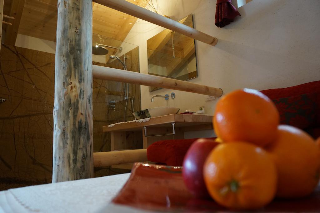 Bed and Breakfast La Uecia By Fana Ladina San Vigilio Di Marebbe Camera foto