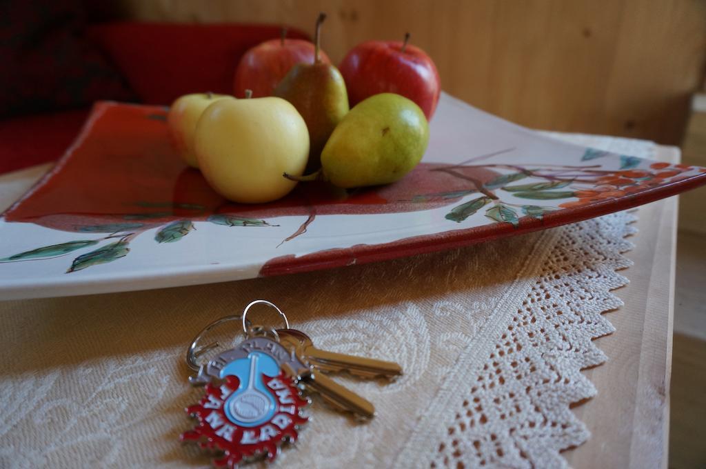 Bed and Breakfast La Uecia By Fana Ladina San Vigilio Di Marebbe Camera foto