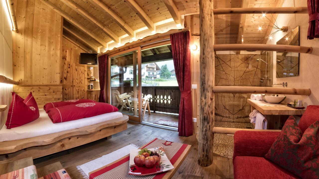 Bed and Breakfast La Uecia By Fana Ladina San Vigilio Di Marebbe Esterno foto