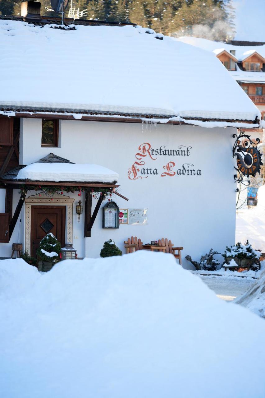Bed and Breakfast La Uecia By Fana Ladina San Vigilio Di Marebbe Esterno foto